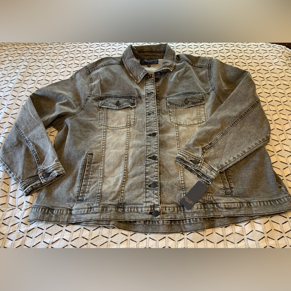 NWT // Rachel Roy Plus Denim Trucker Jacket in Dark Grey